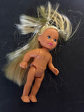 Kleine Puppe