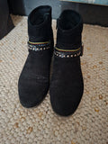 Schuhe 39