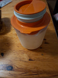 Meßbecher