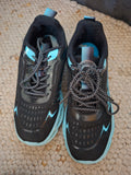 Schuhe 39