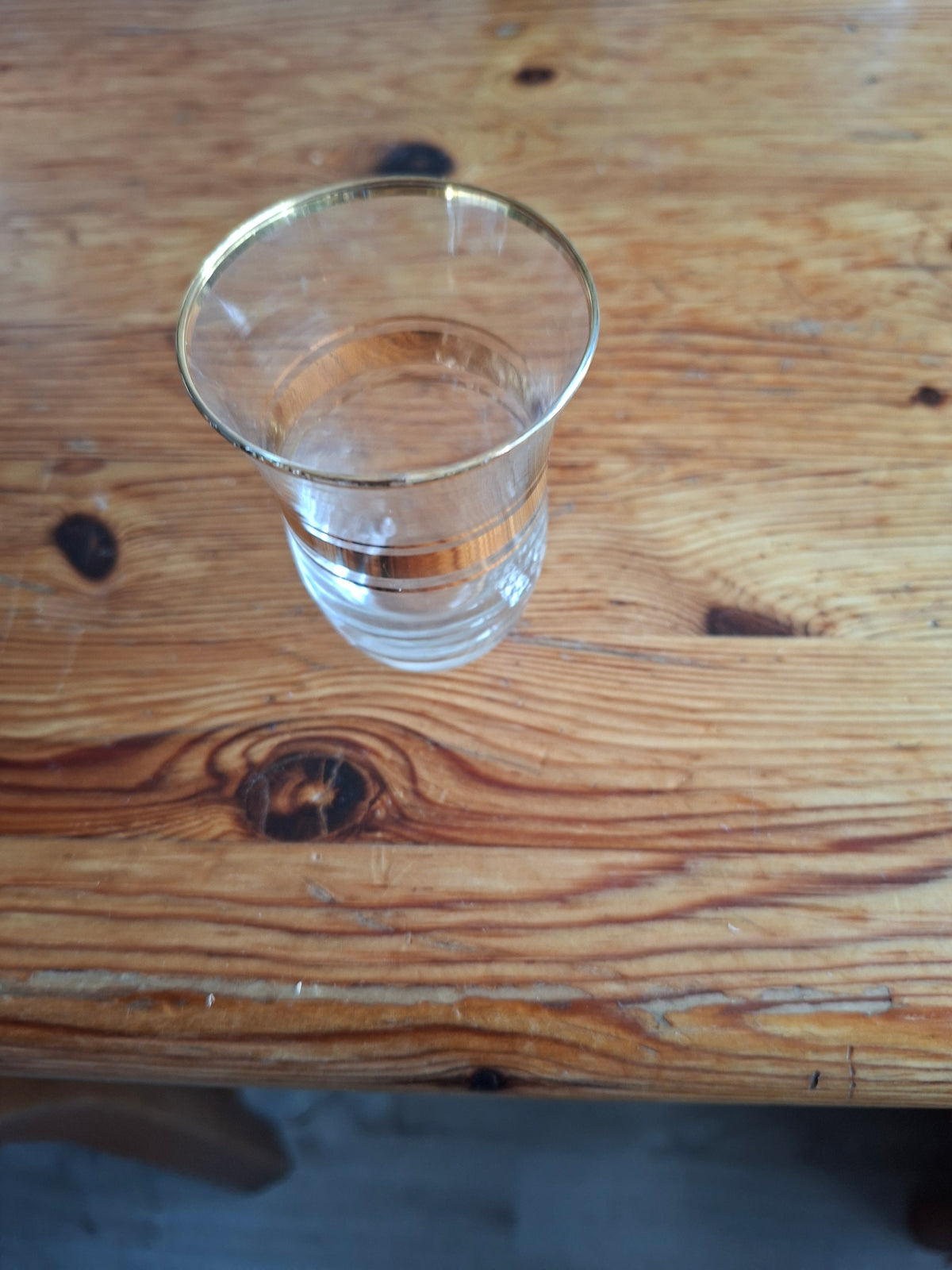 Glas
