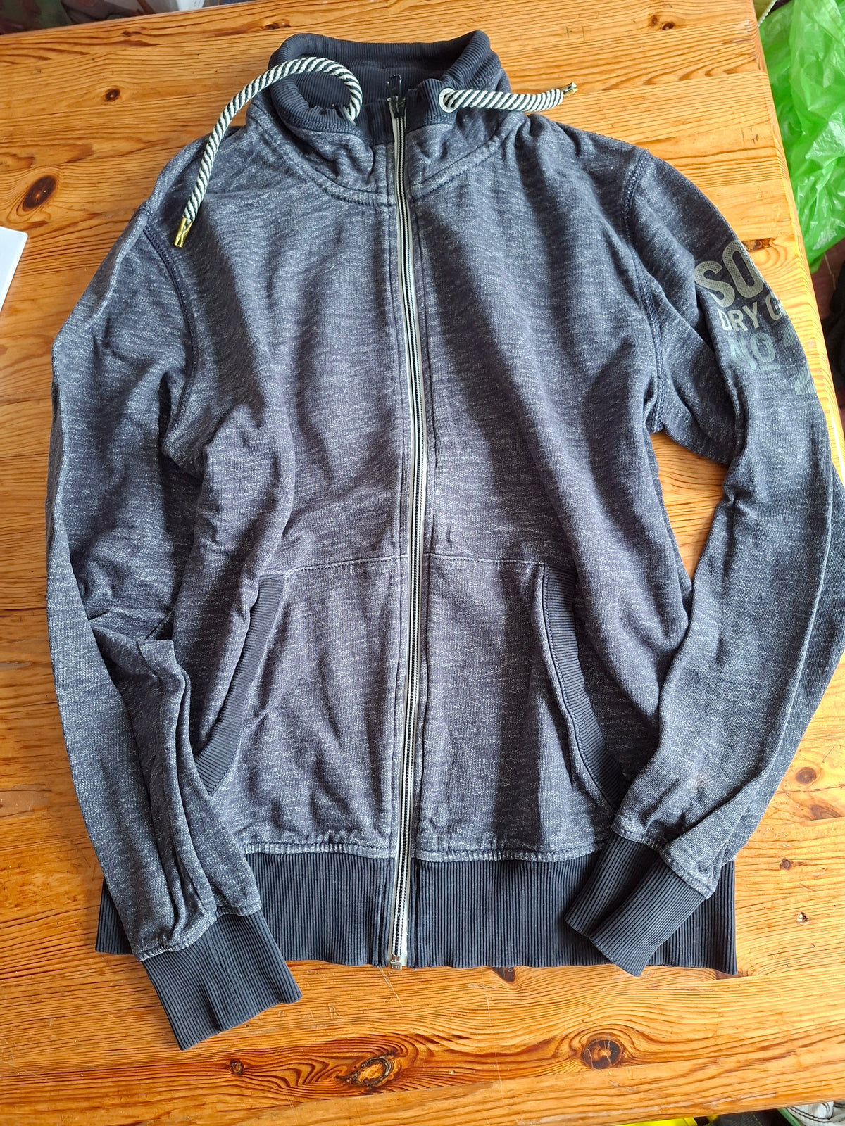 Jäckchen 36