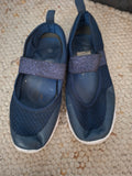 Schuhe 39