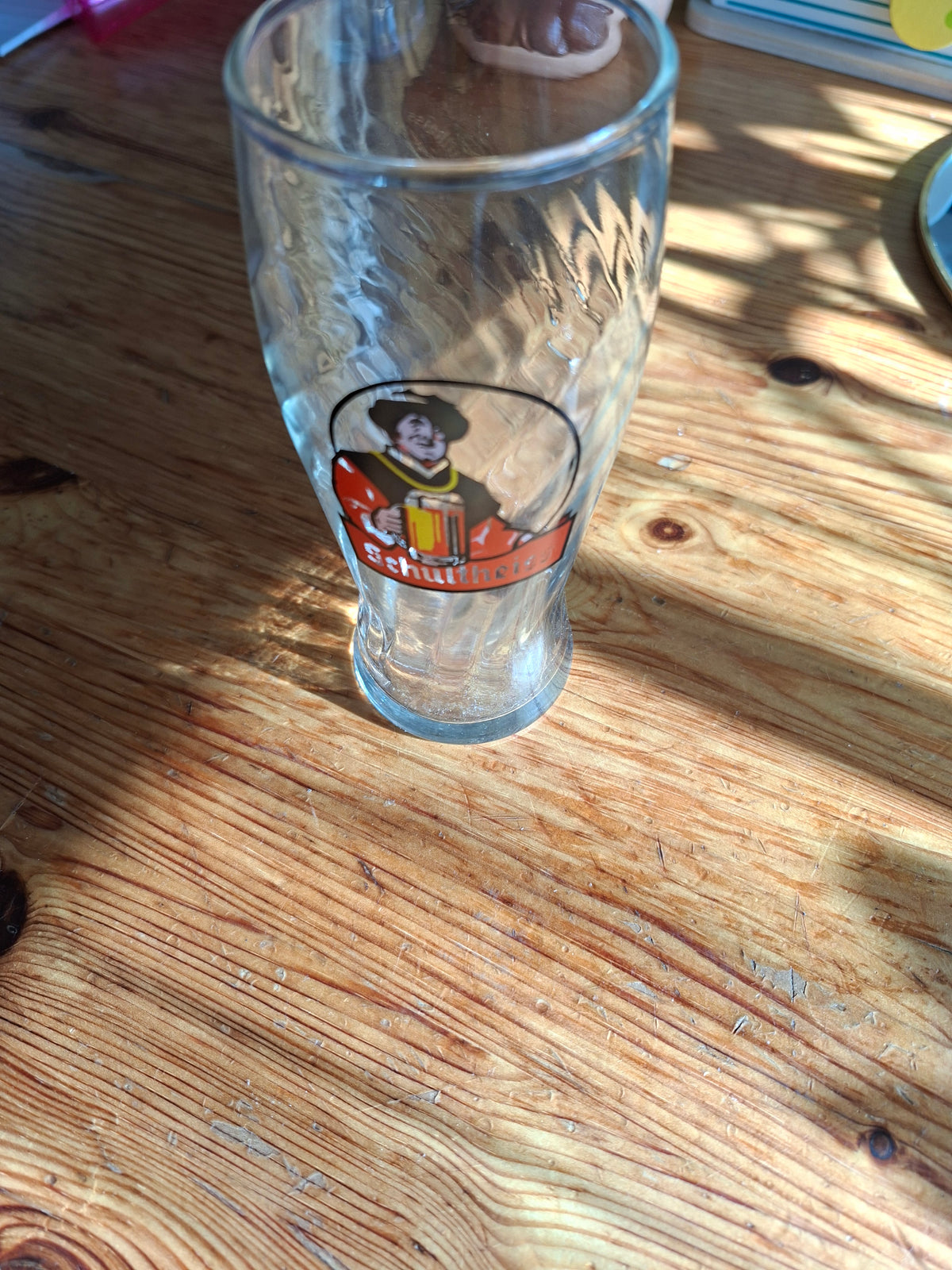 Glas