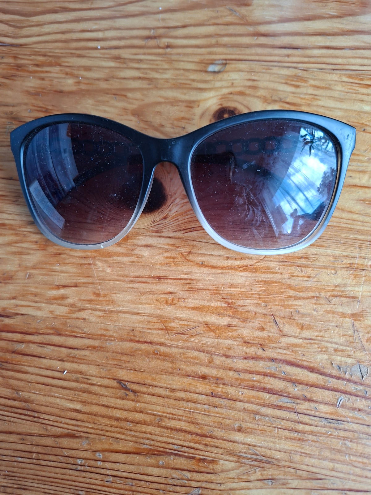 Sonnenbrille