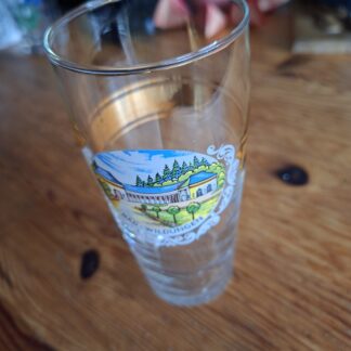 Glas