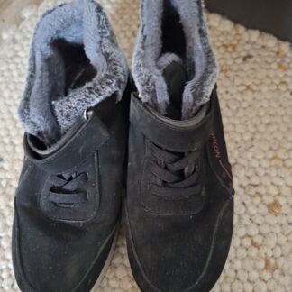 Schuhe 41